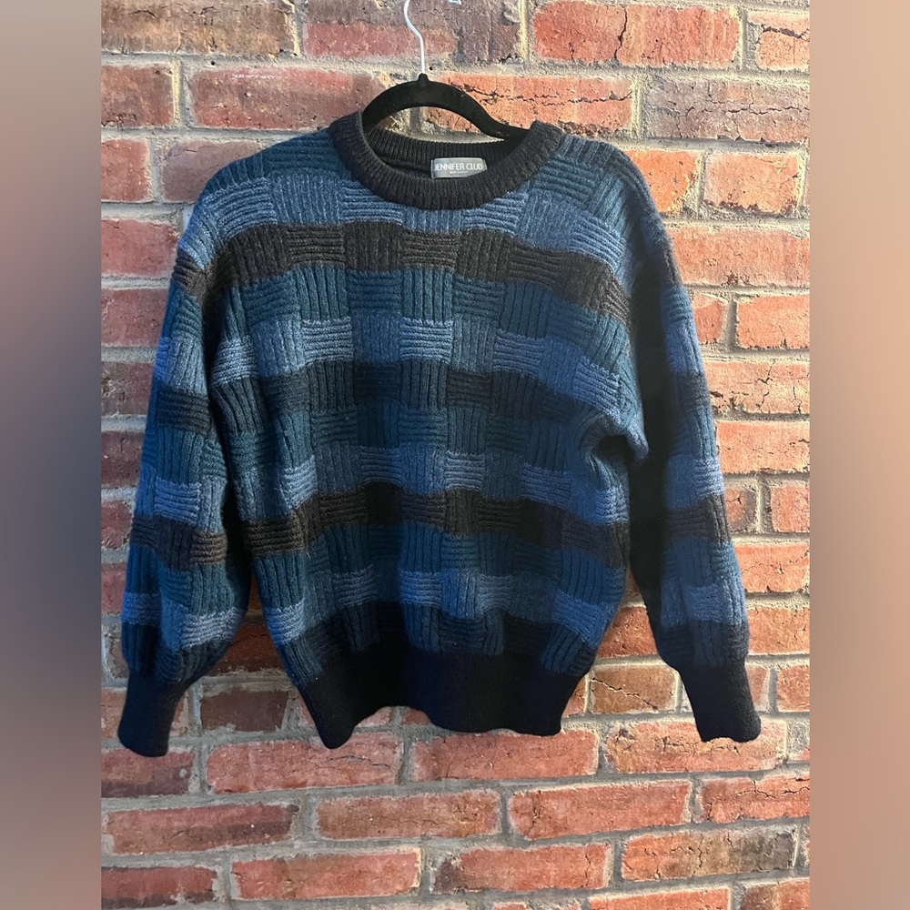 Jennifer Club Fits Like a Medium (no size) Chunky Sweater